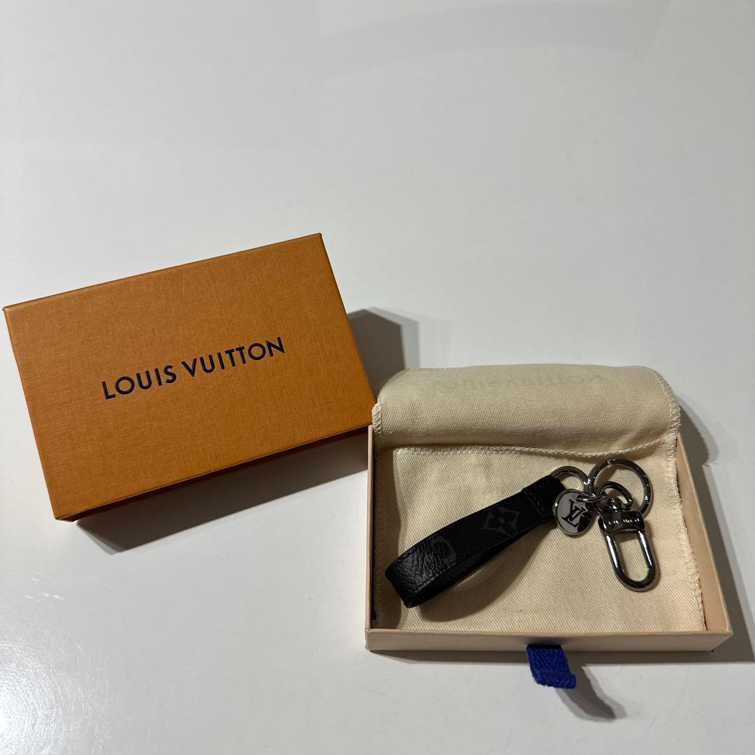 新品未使用LOUIS VUITTON レザーキーホルダー