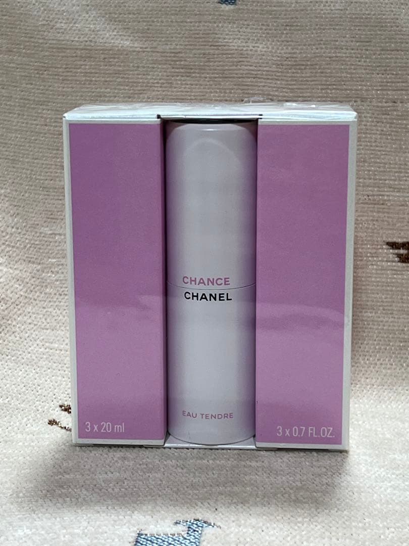 CHANEL チャンスオータンドゥル　ツィスト&スプレイ