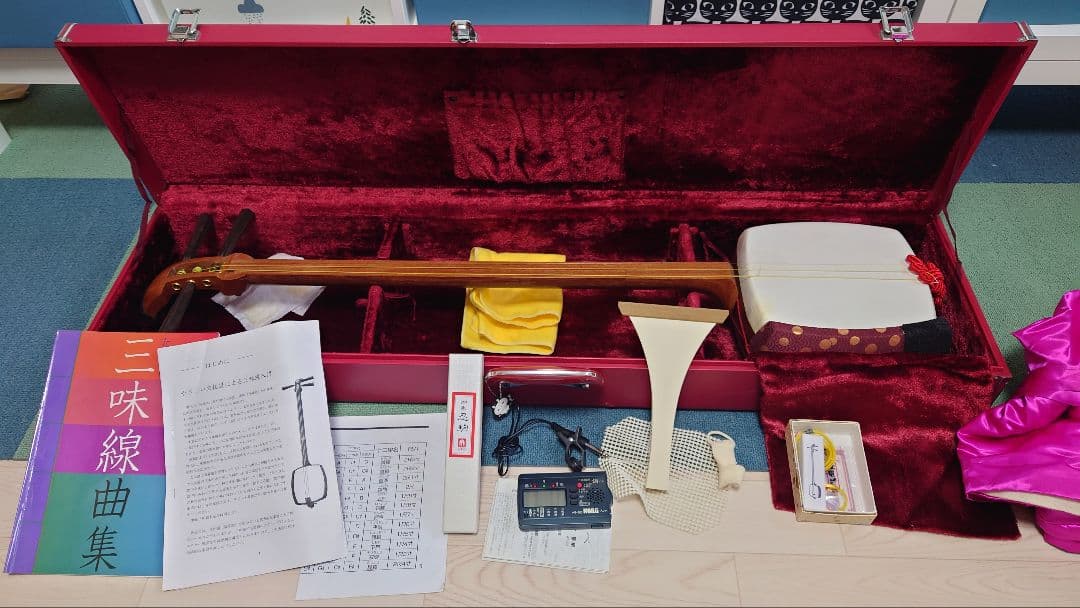 三味線 和楽器 弦楽器 本体 ハードケース 付属品付 Yahoo!オークション -三味線(和楽器)の落札相場・落札価格