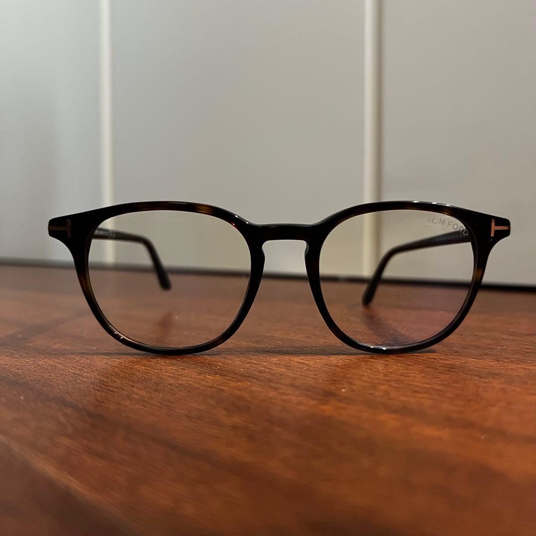 TOM FORD メガネTF5832-B ブルーライトカットレンズ 度なし