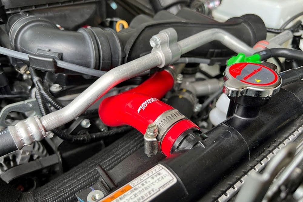 monster SPORT ジムニー JB64W ラジエーターホース 赤
