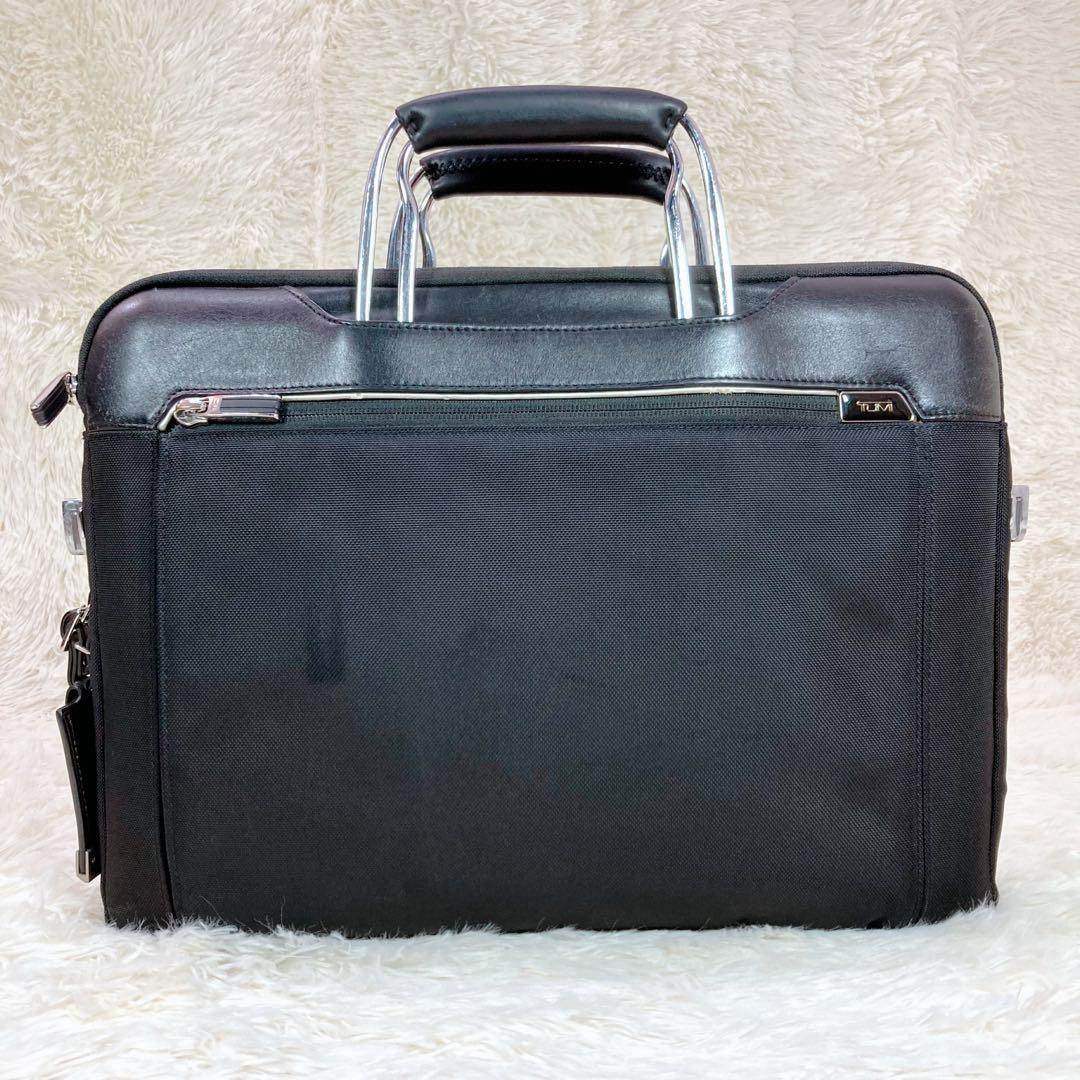 美品】TUMI トゥミ ARRIVE ハミルトン スリム ビジネスバッグ - メルカリ