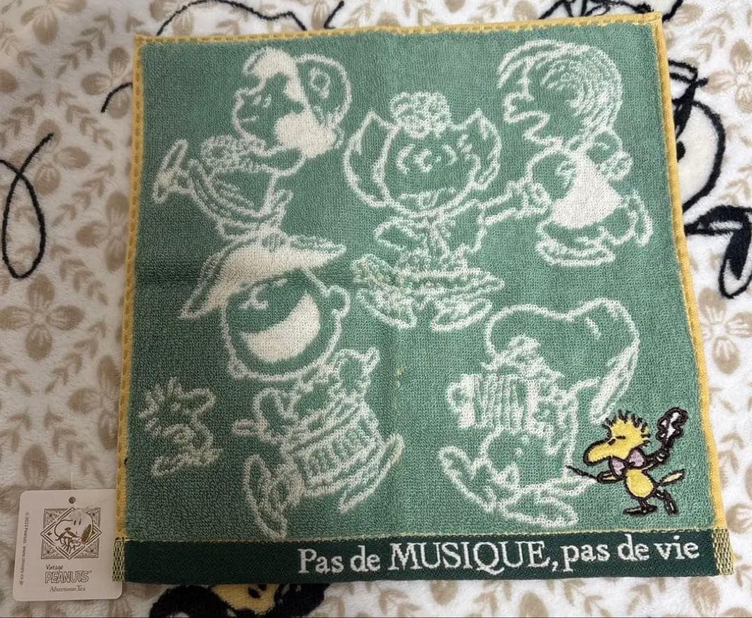 【新品未使用・タグ付き】 アフタヌーンティー限定スヌーピーバンドタオル