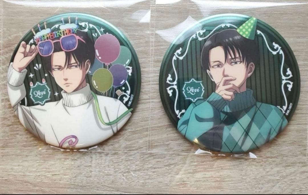 匿名発送／進撃の巨人 イケプリ レストラン メタル缶バッジ リヴァイ二個セット