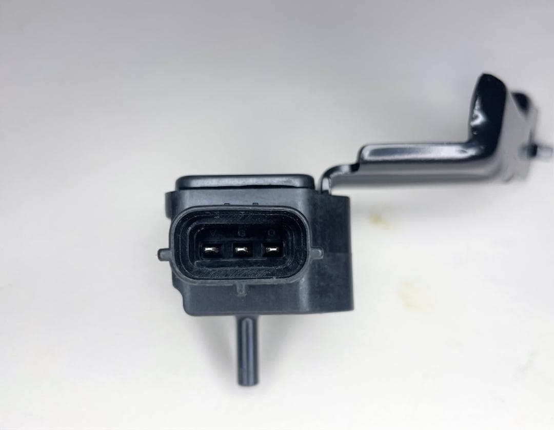 RX-7 FD3S ブーストセンサー 圧力センサー N3A1-18-211 純正 - メルカリ